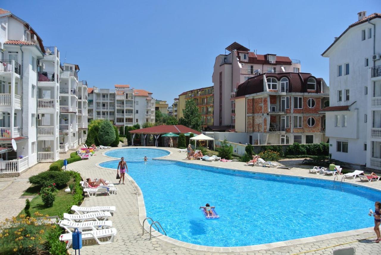 Bravo 5 Holiday Home Sunny Beach Exterior photo