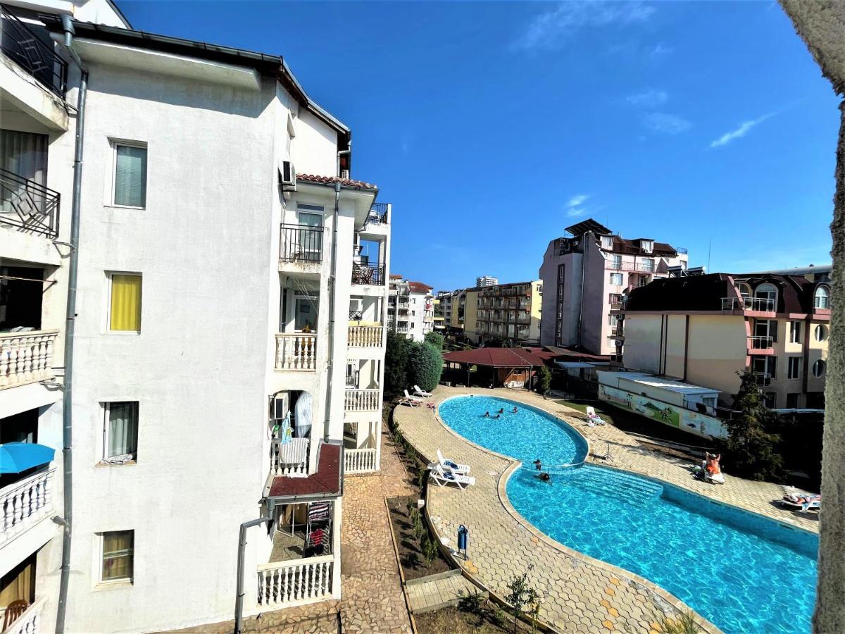 Bravo 5 Holiday Home Sunny Beach Exterior photo