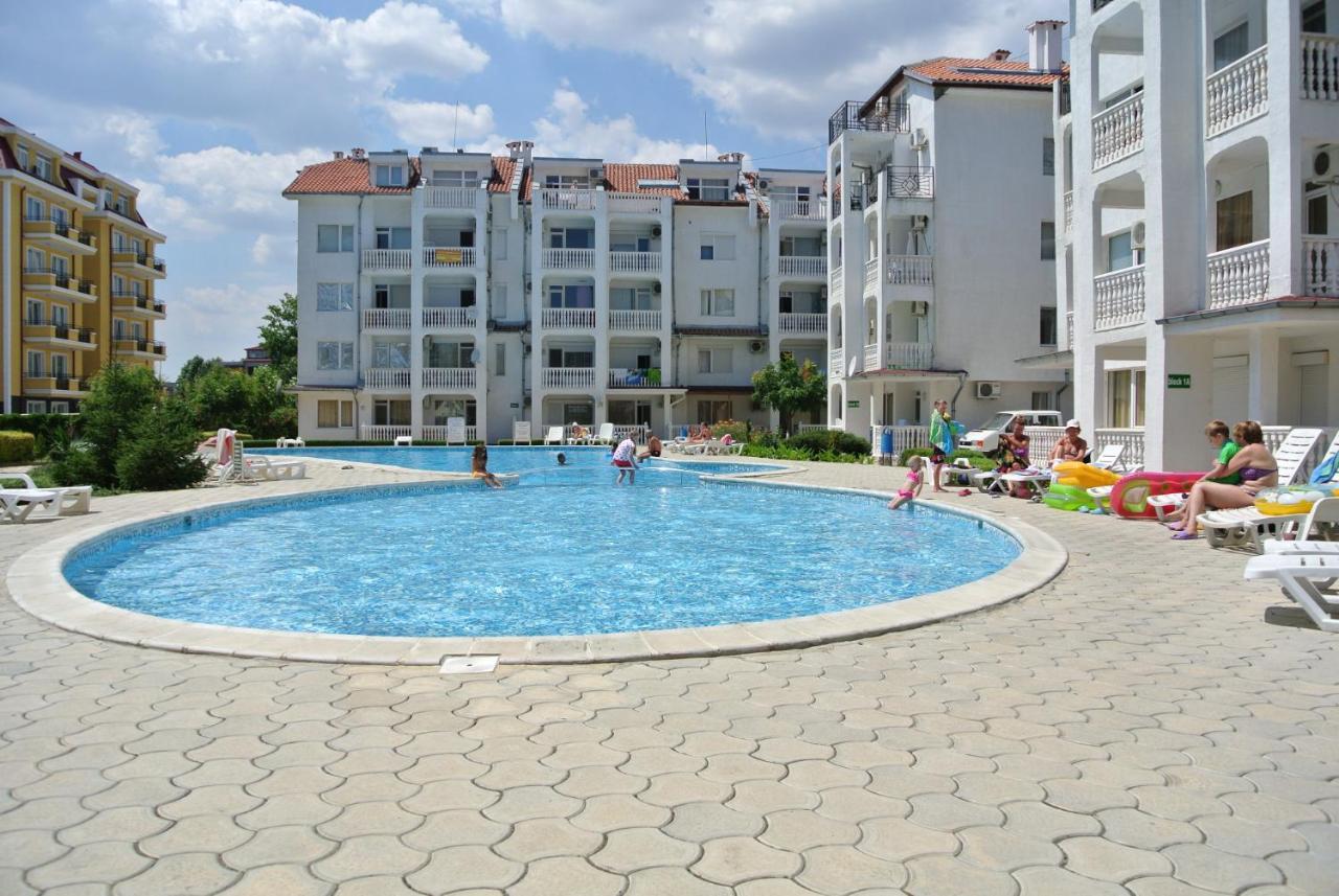 Bravo 5 Holiday Home Sunny Beach Exterior photo